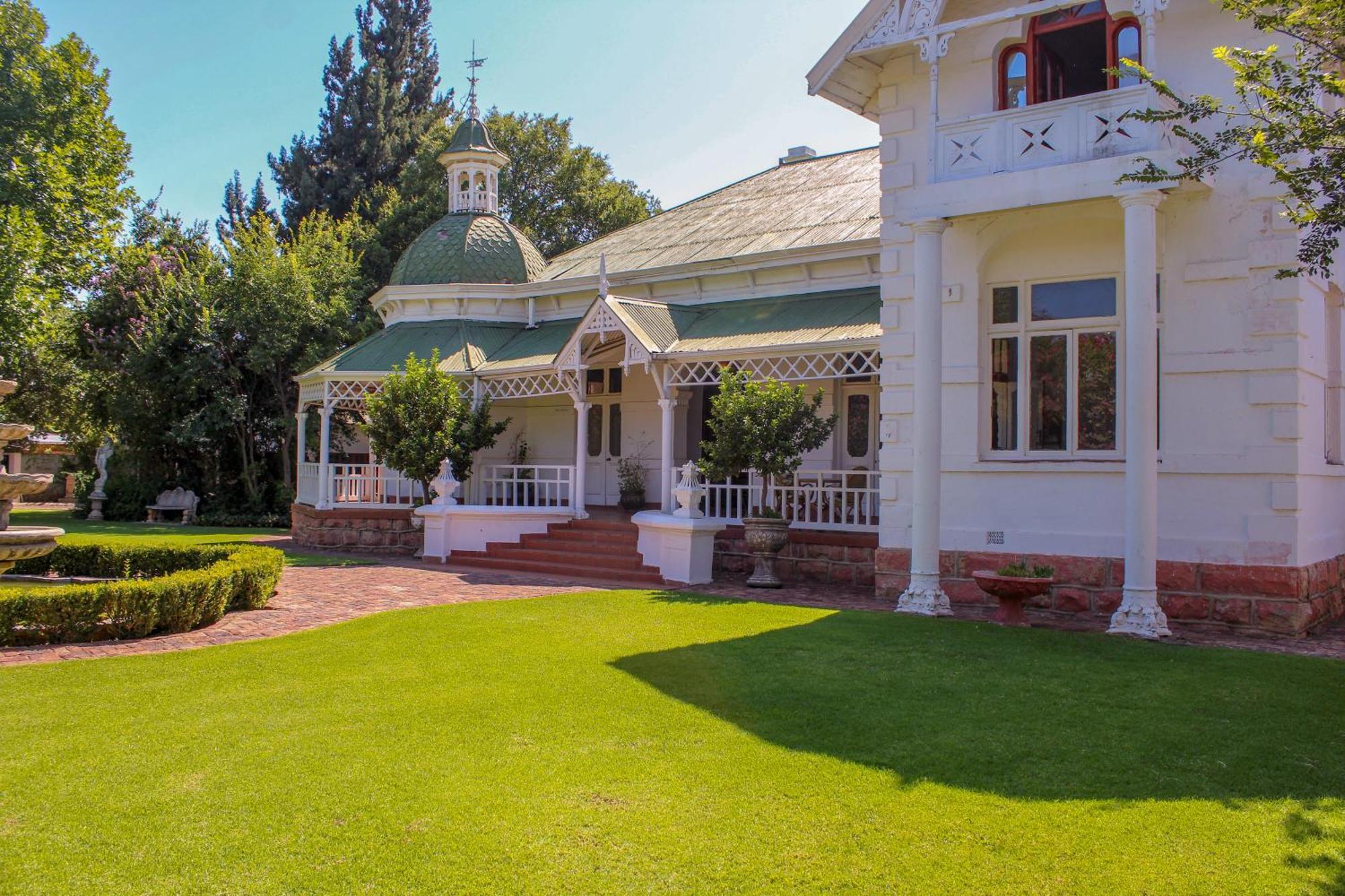 The Fountain Villa Klerksdorp Buitenkant foto