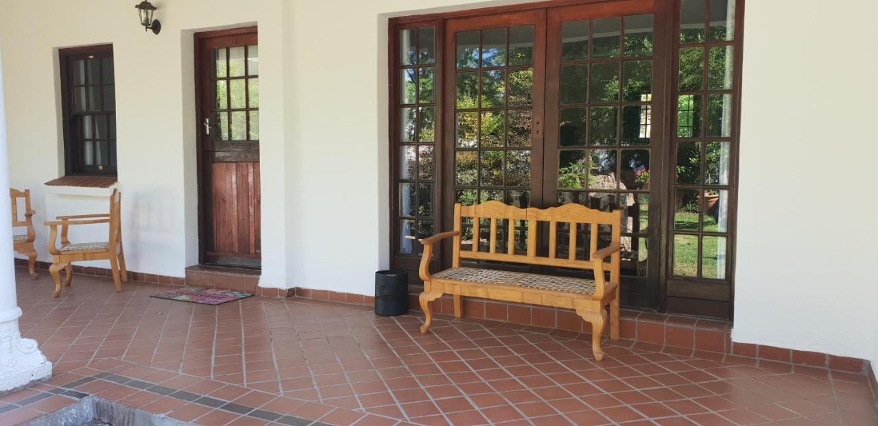 The Fountain Villa Klerksdorp Buitenkant foto